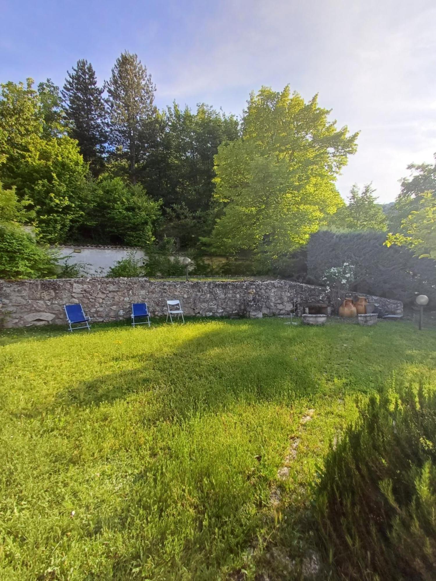 Villa Rosa Caporciano Eksteriør billede